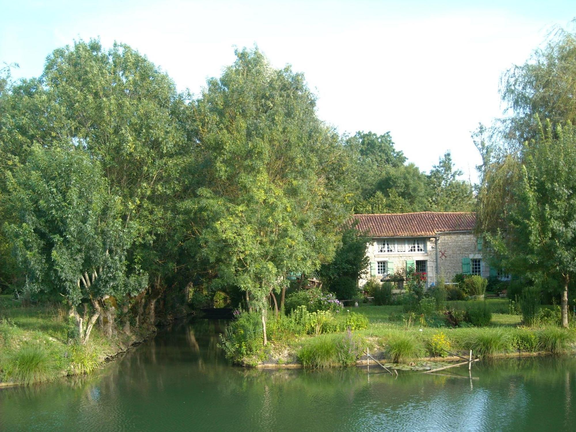 Dompierre-sur-Mer Maison De Vacances Entiere A 10 Mn De La Rochelle מראה חיצוני תמונה